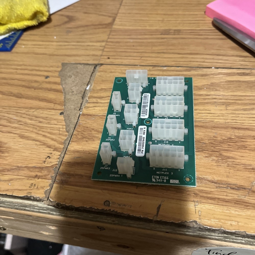 IGT S2000 GameKing I-Game NETPLEX POWER DISTRIBUTION BOARD