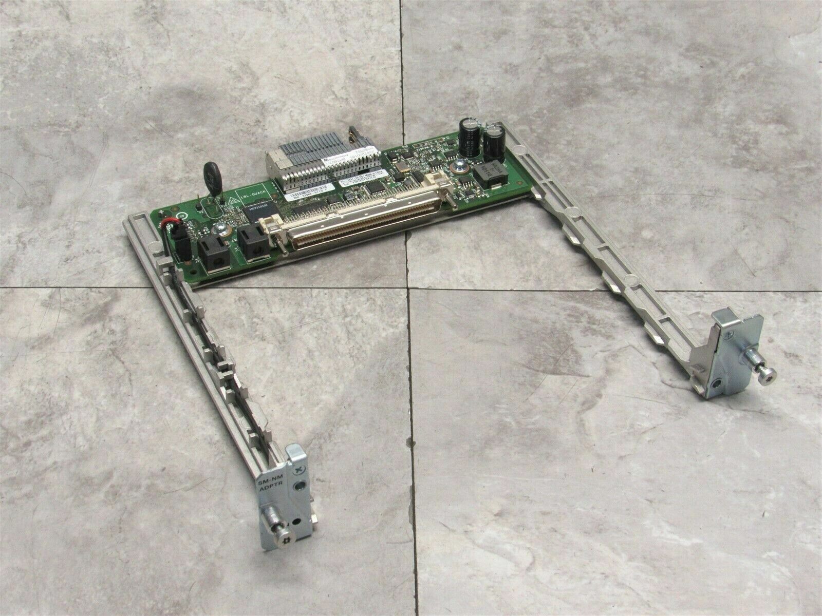 CISCO SM-NM-ADPTR SM to NM Network Module Adapter for 2911 2921 2951 3900 Router