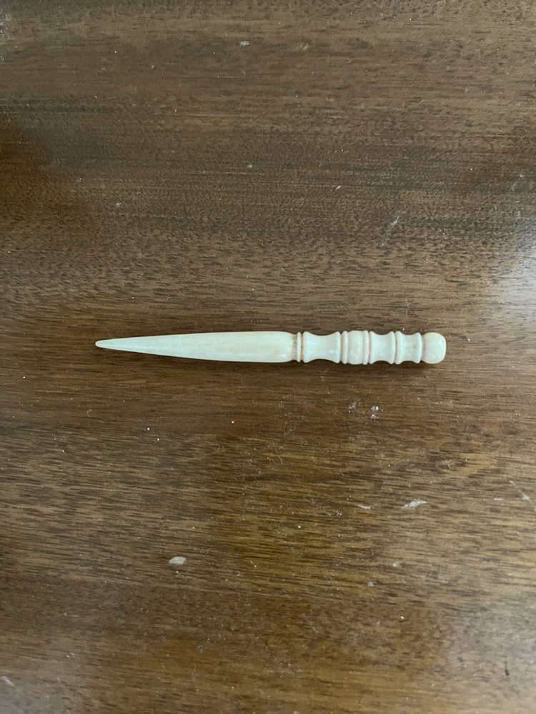 Antique Sewing Stiletto
