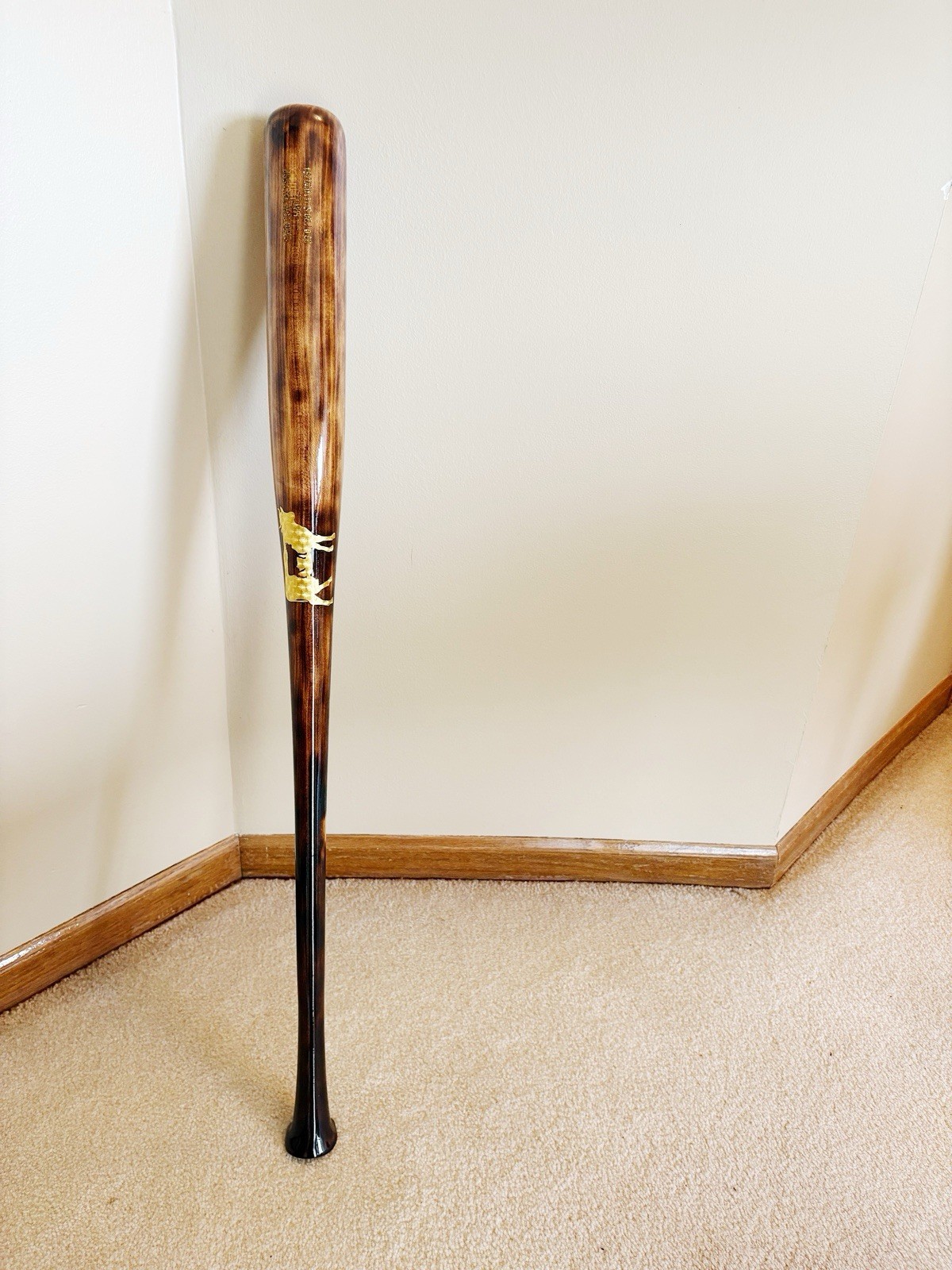 Hybrid Handle Maple Wood Baseball Bat 33in 30.5oz. Full Tapered Flame Treated