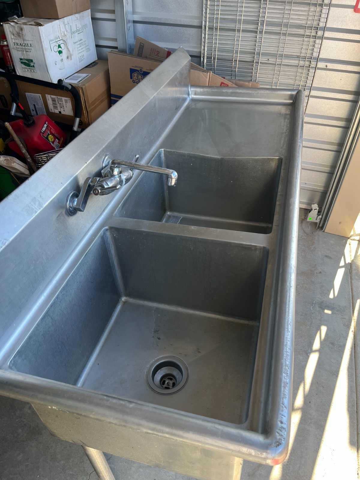 2 Compartment Prep Sink w/right hand drain shelf, used