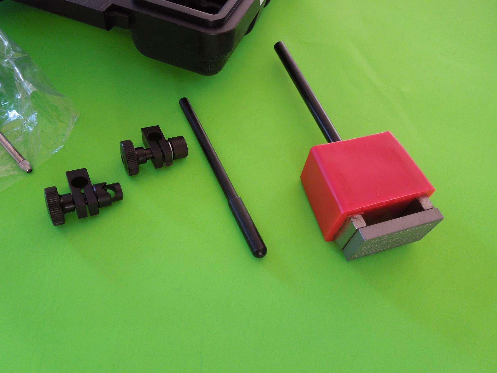 Snap On High Precision Dial Indicator Set model# GA3640