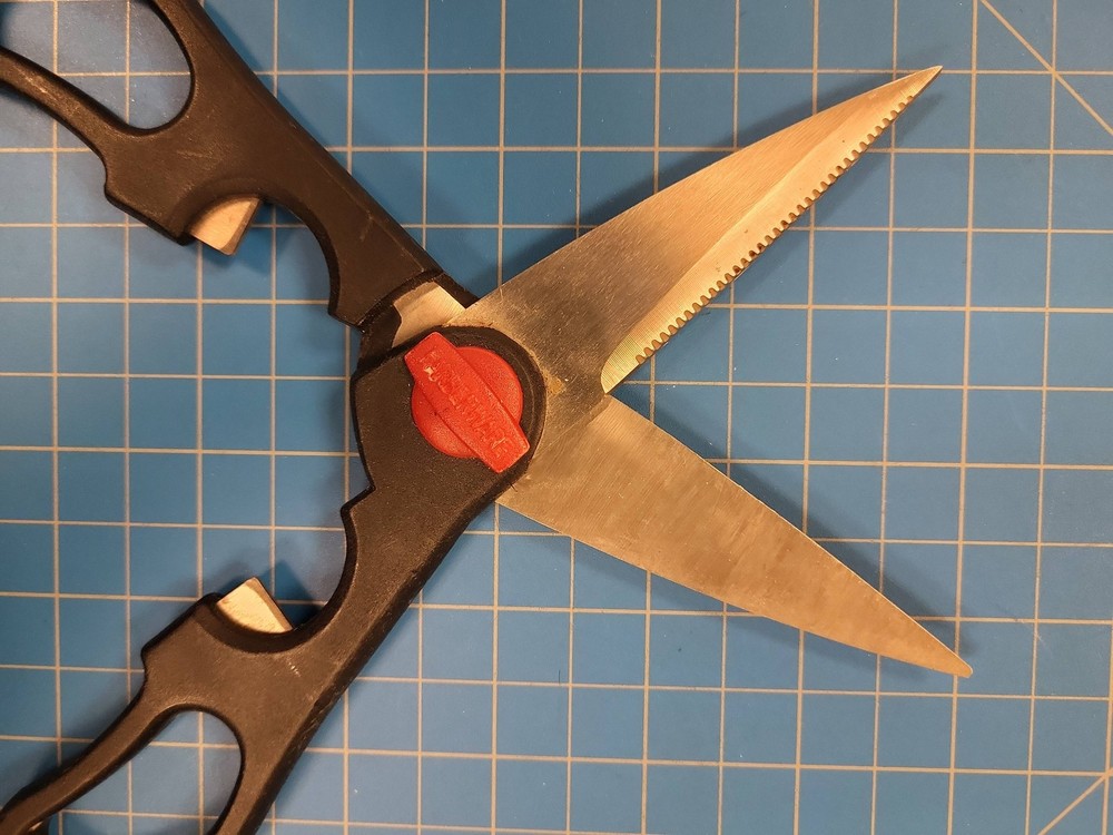 Farberware Kitchen Shears Scissors Black Handle Stainless Steel Blades Utility
