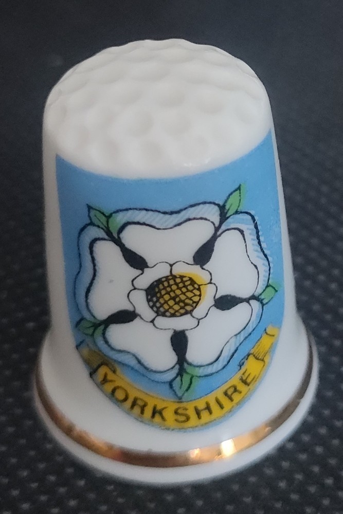 SEWING COLLECTION - PORCELAIN - Yorkshire