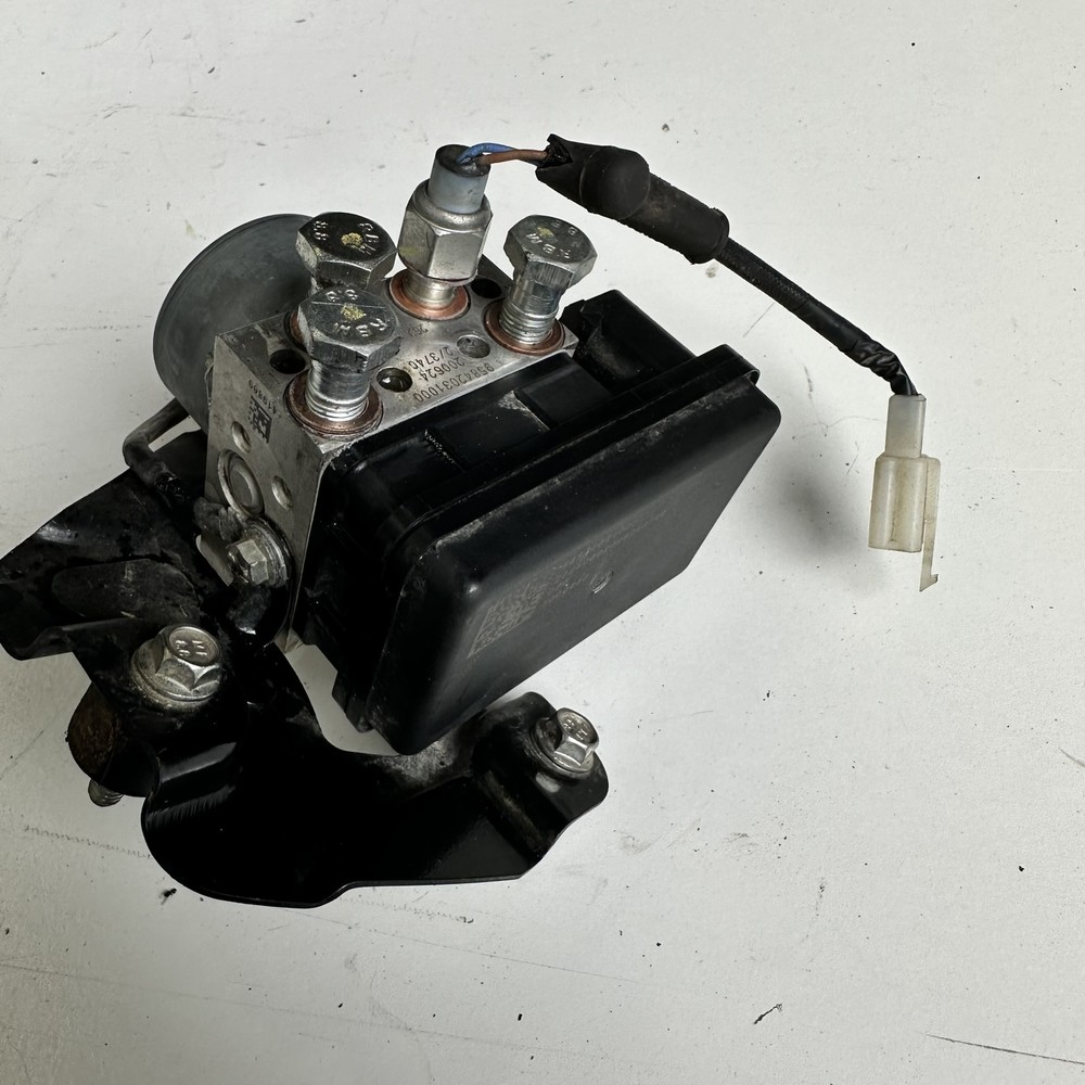 KTM 390 Adventure 2020 ABS pump module unit block modulator