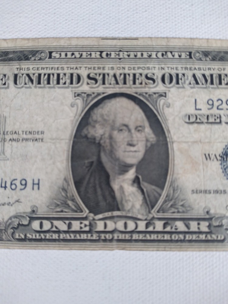 1935 E Silver Certificate One Dollar Bill
