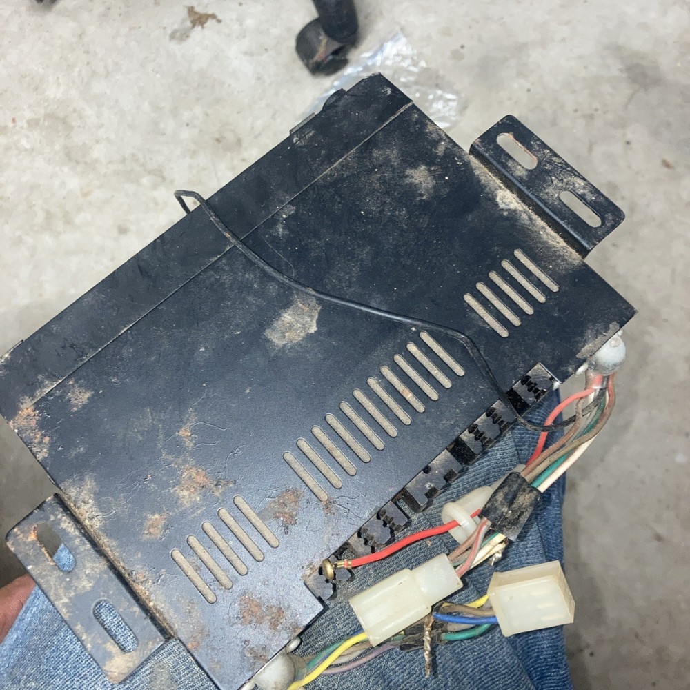 Targa Ht-7102 Car Equalize old school powered equalizer box BB