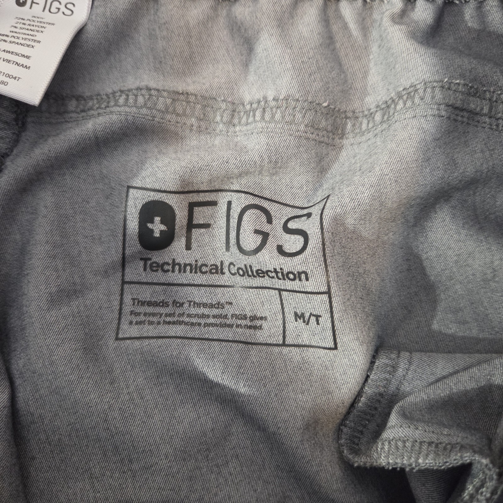 FIGS Kade Cargo Scrub Pants Womens MT Tall Graphite Gray FIONx Medical Work