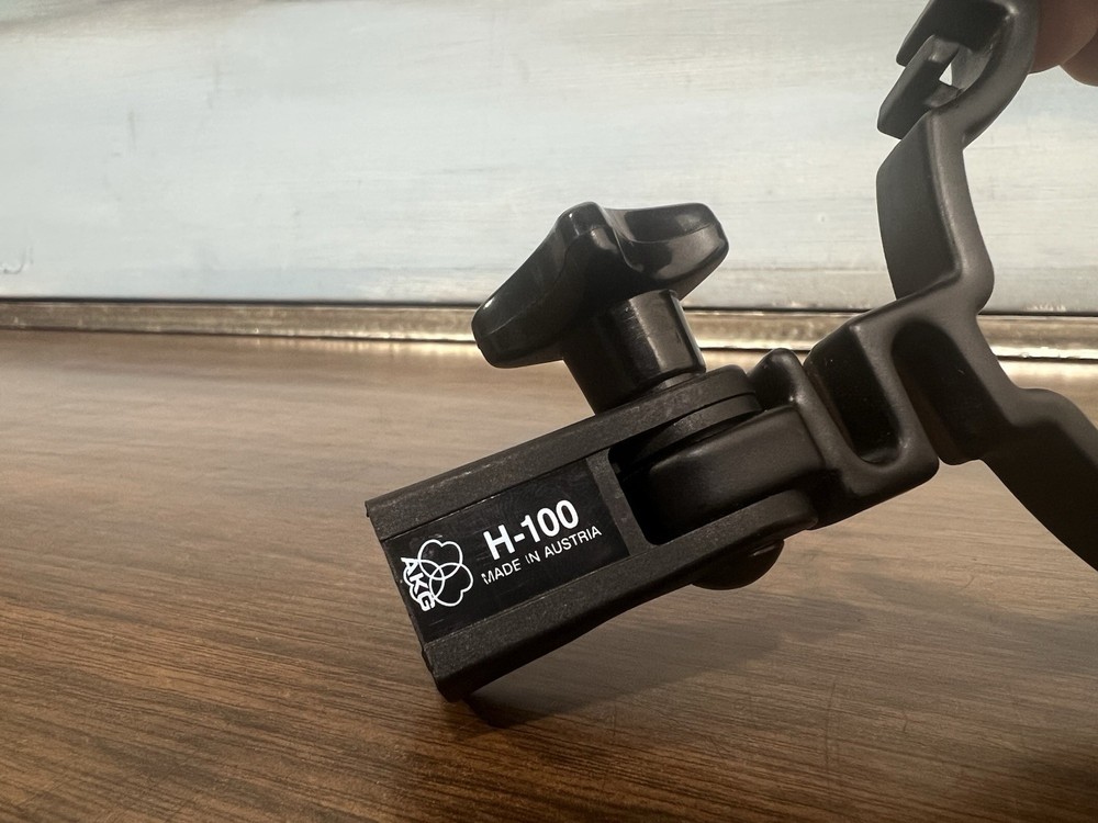 AKG H-100 Microphone Shock Mount Holder Black Plastic for Microphone