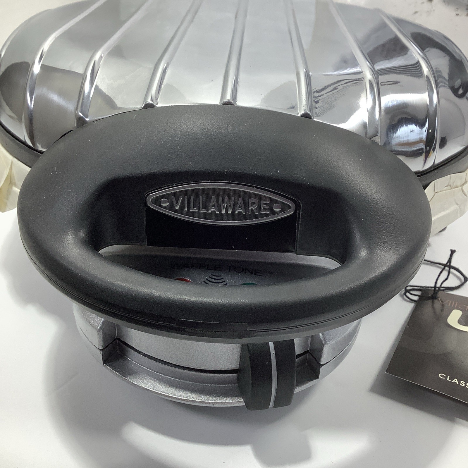 VillaWare Model 2004 Uno Classic Round Chrome Thin Waffler Maker NEW! In Box