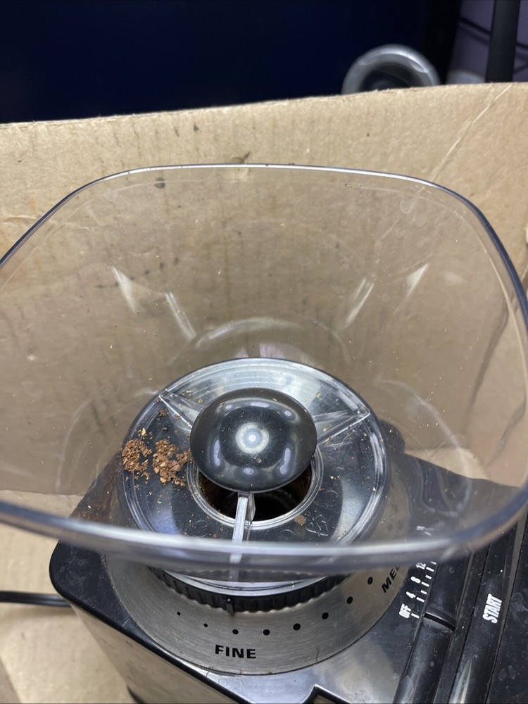 Cuisinart Supreme Grind Automatic Burr Mill Grinder model CCM-16PC