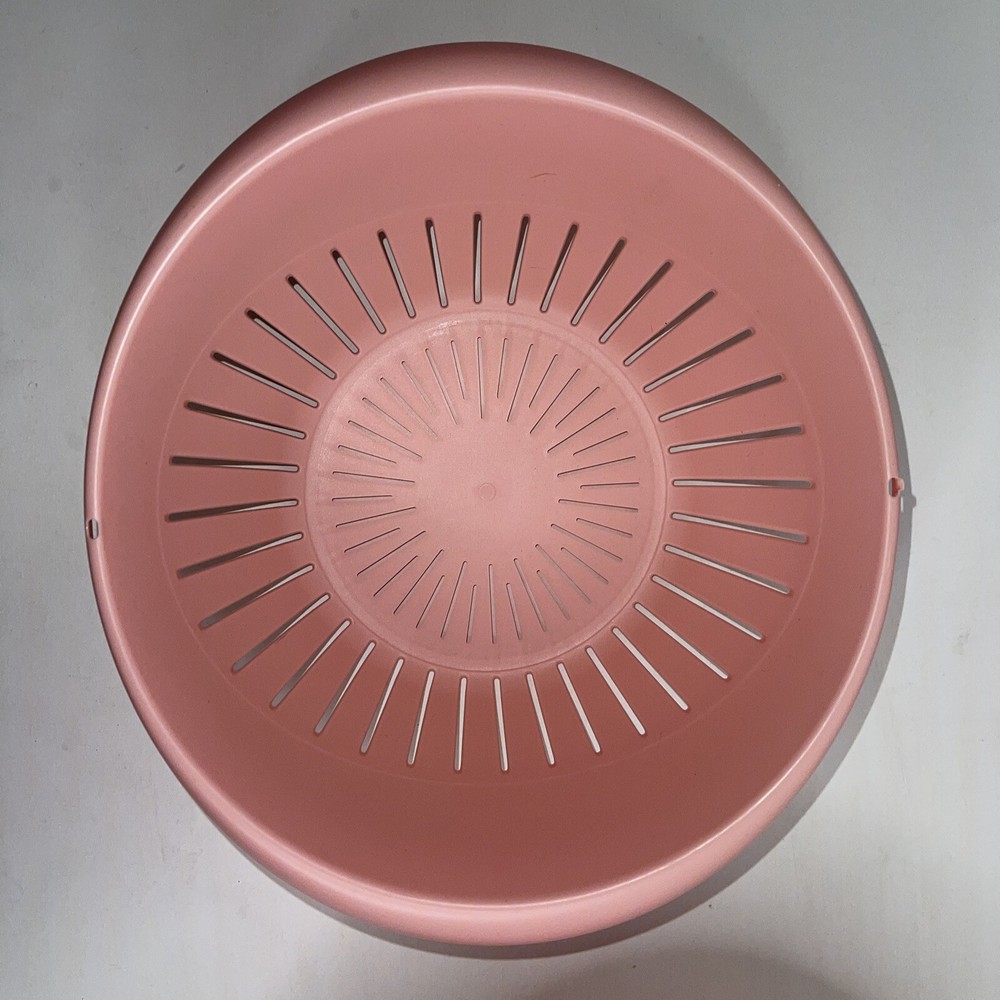 Pink Plastic Colander and Bowl Set