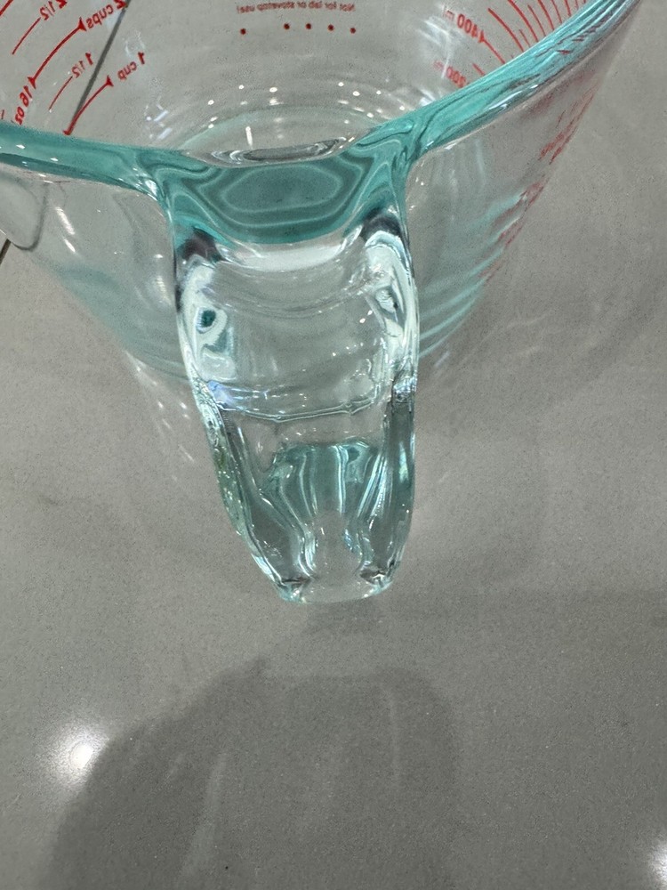 Pyrex Glass 4 Cup, 32oz 1 Quart Measuring Bowl With Handle