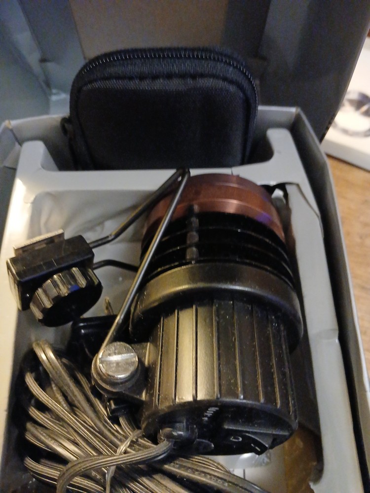 Sima CamLIght Mini Quartz Video Light AC/DC, Original Box Extra Bulb Lightweight