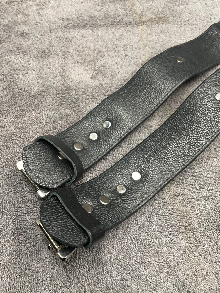 STRICT LEATHER THIGH CUFFS Heavy Mr S Fetters