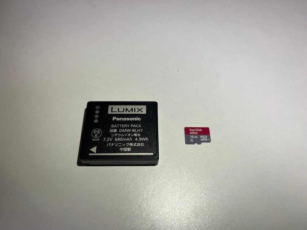 Panasonic LUMIX DC-GF9W-S Tested