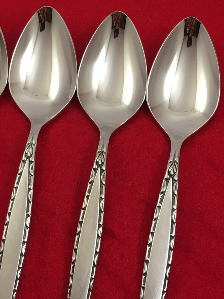 Oneida Community Venetia Stainless 4- Teaspoons Flatware