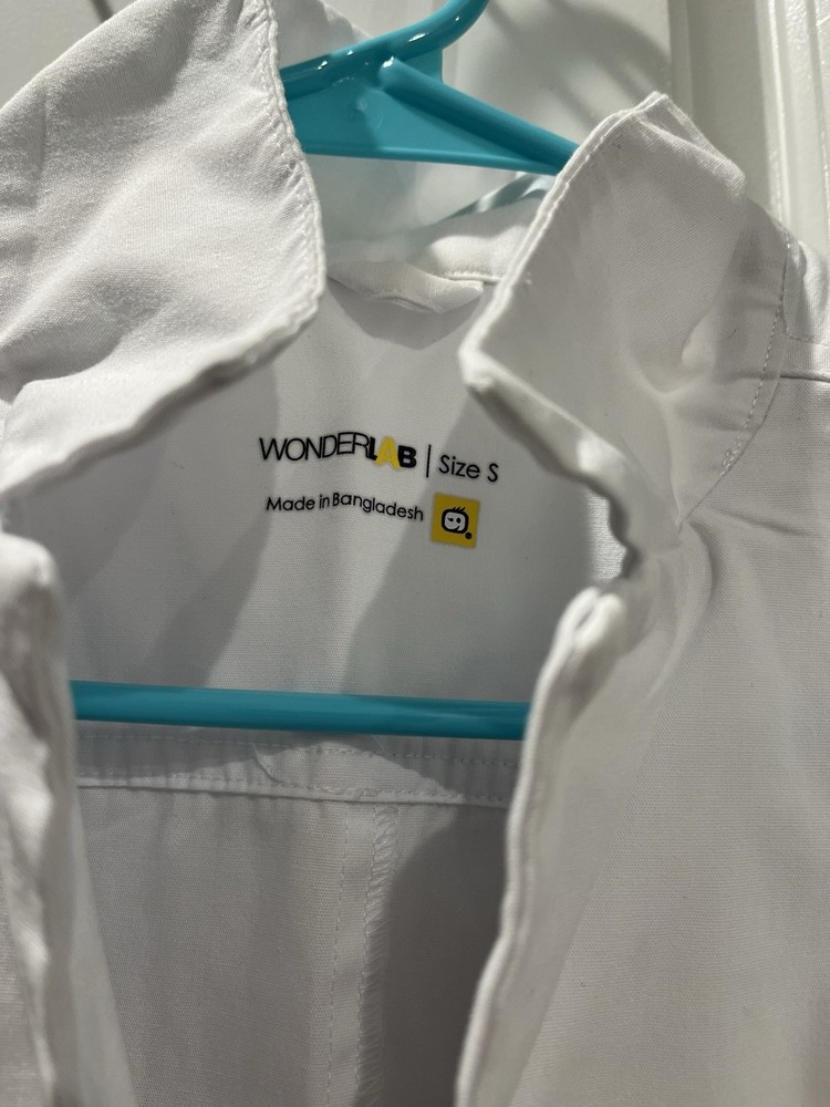 2 Emory Physician Assistant Student Short White Coats