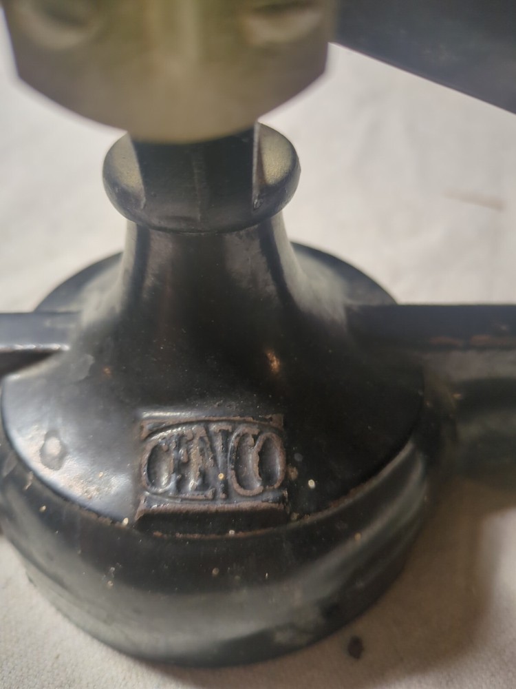 CENCO BALANCE SCALE CAST IRON Base.