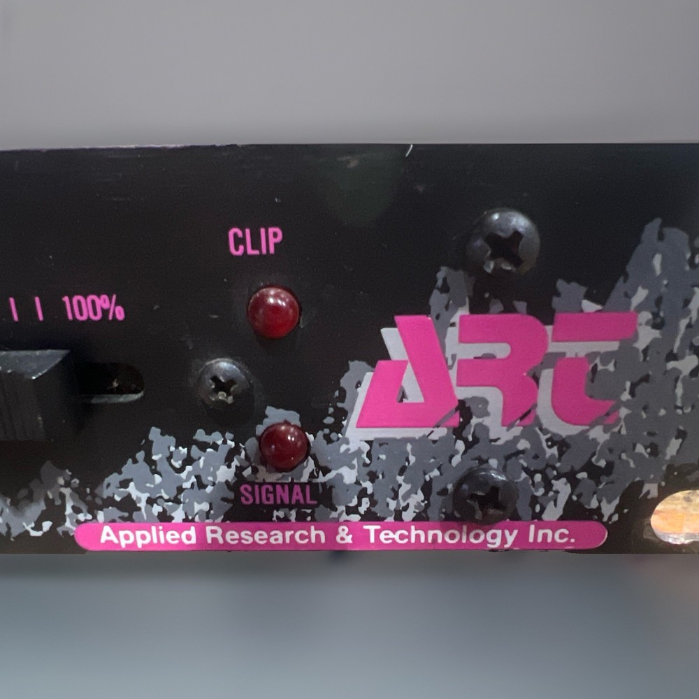 ART SGX LT Model 422 Programmable Preamp Multiple Sound Effects Works Light Hum