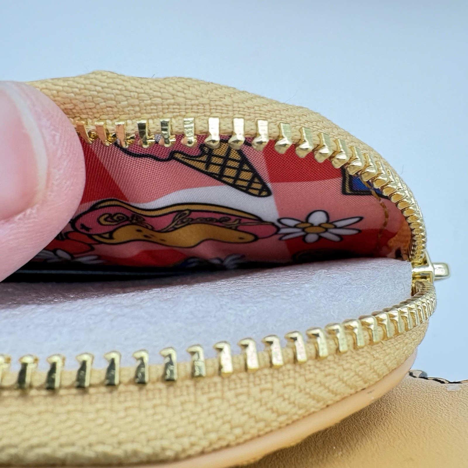 NEW Loungefly Disney Mickey & Friends Picnic Basket Mini Backpack with Coin Bag