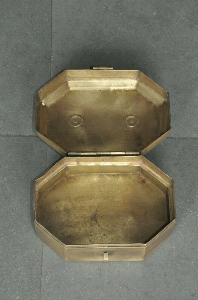 Vintage Brass Handcrafted Solid 5 Compartment Betel Nut Box