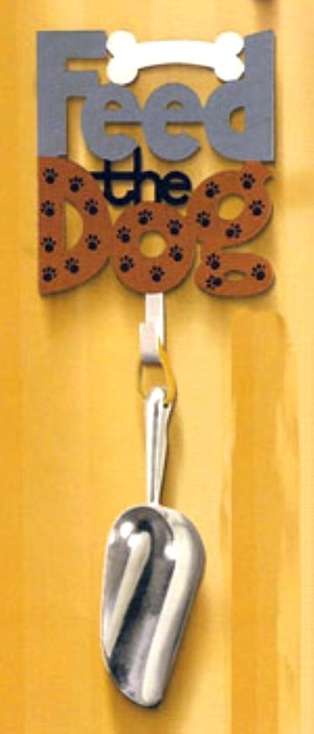 Dogs Metal Food Scoop with Hanging Decorative Reminder Plaque - Feed The Dog