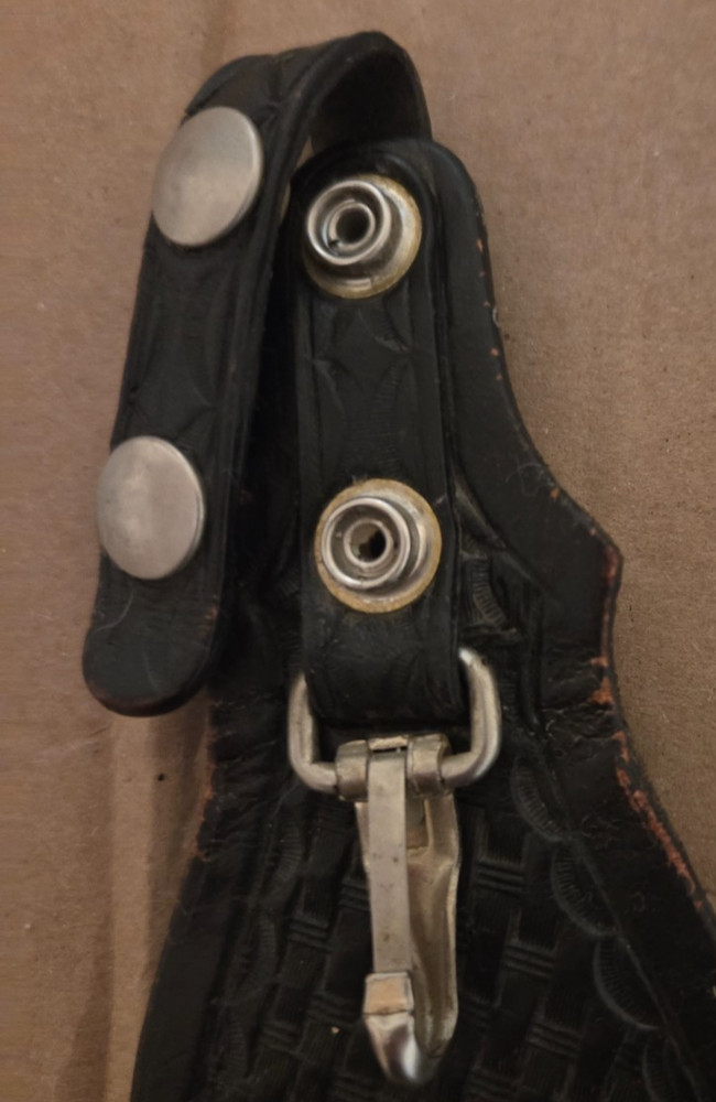 basketweave key holder