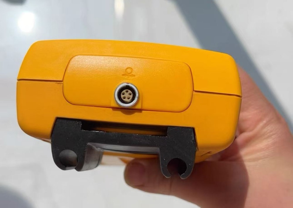Fluke 725 Multifunction Process Calibrator CALIBRATED !