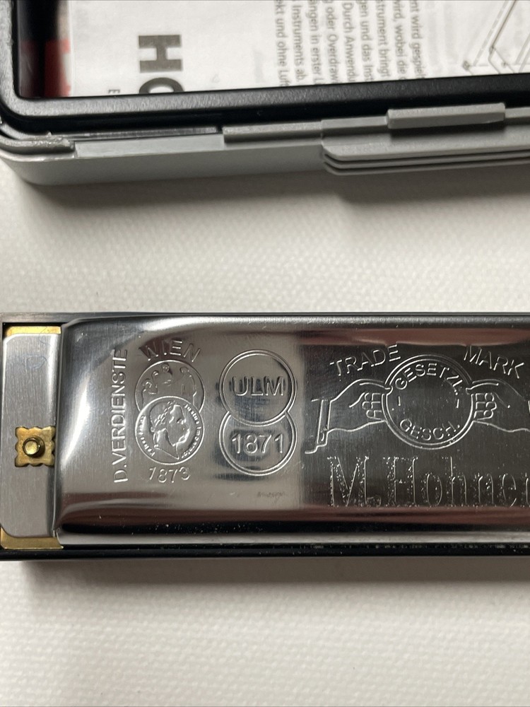 Hohner Special 20 Harmonica With Case L1