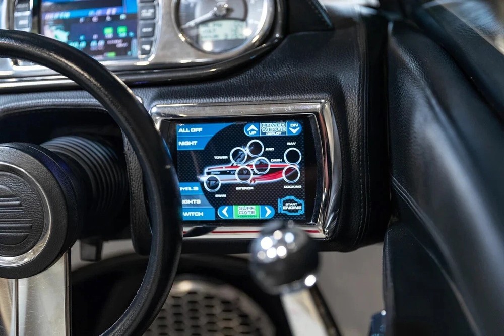 2011-2015 Malibu - 6-1/2" Touch Screen Display 3962052 Medallion