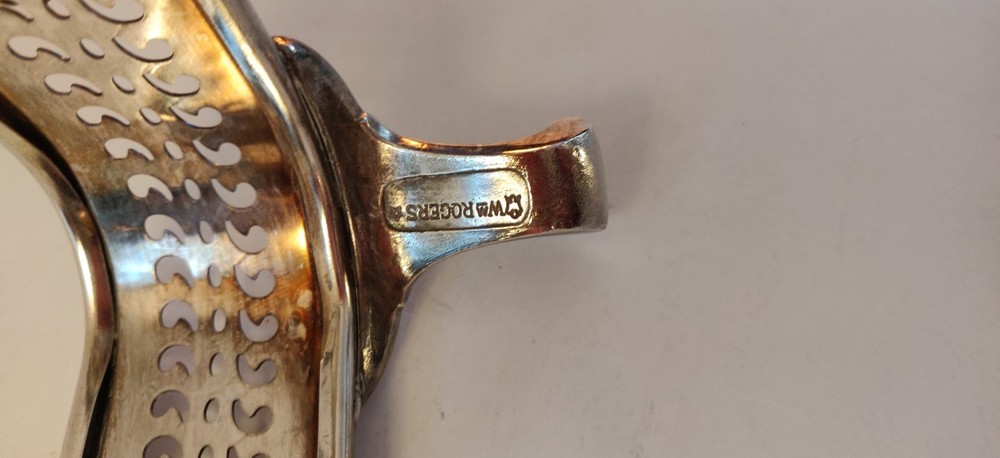 Wm Rogers Silver plated Casserole With Pyrex Glass Insert