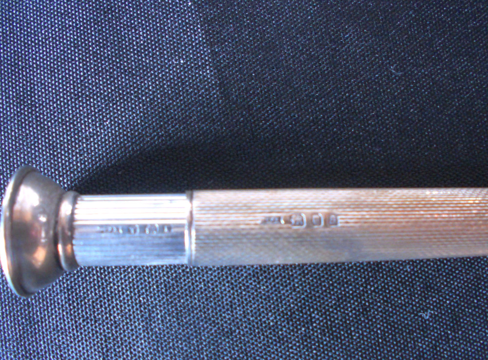 Solid Silver Engine Turned Cigar Piecer Hallmarked Date 1956/57 By S J Rose & So
