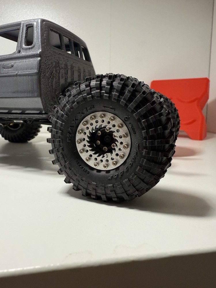 1.0 Holy Blade Beadlock Rings