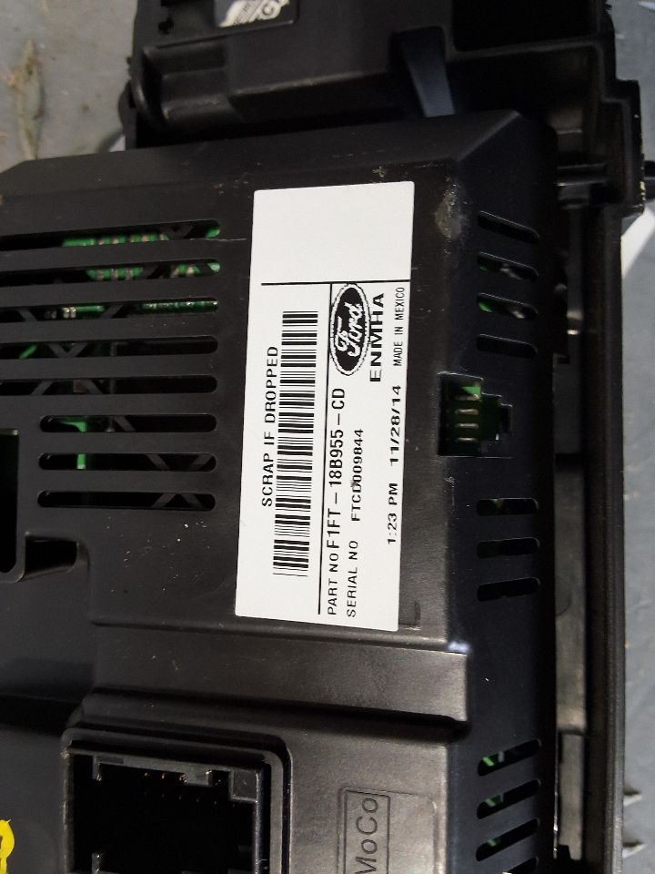 2015-2018 Ford Focus Front 4.2" Display Screen