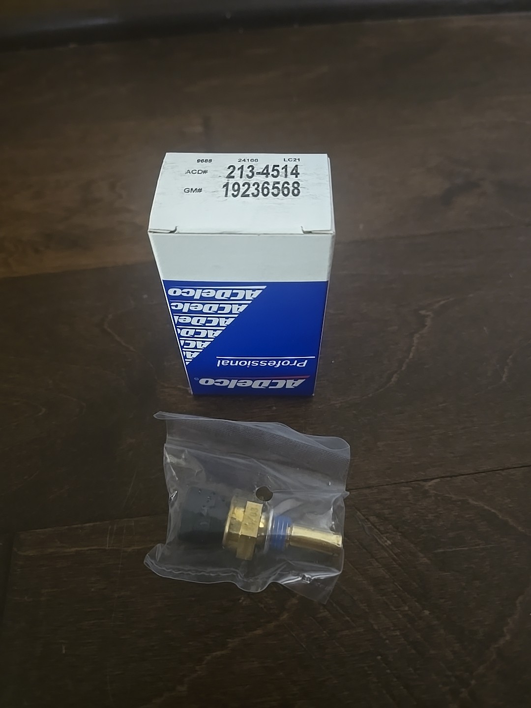 OEM AC DELCO For Chevy Silverado 1500 99-15 Engine Coolant Temperature Sensor