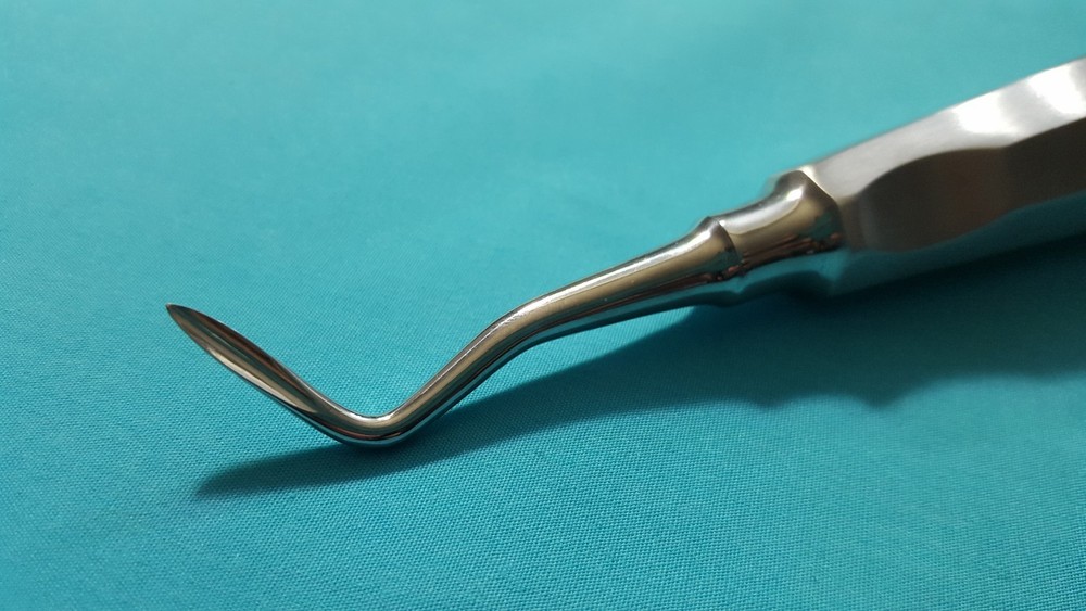 FRENCH STEEL AUTOCLAVABLE DENTAL ROOT TIP EXTRACTING ELEVATORS LEFT DEL 302