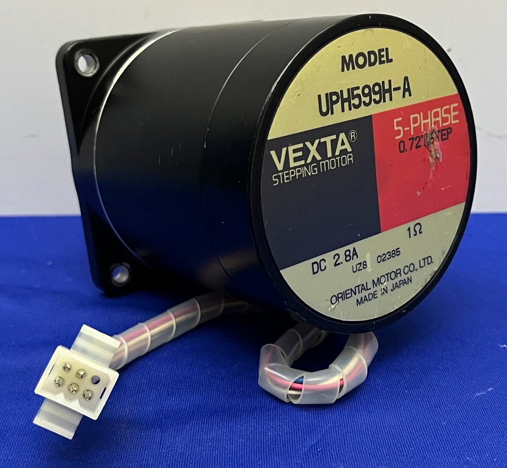 VEXTA STEPPING MOTOR UPH559H-A 5-PHASE