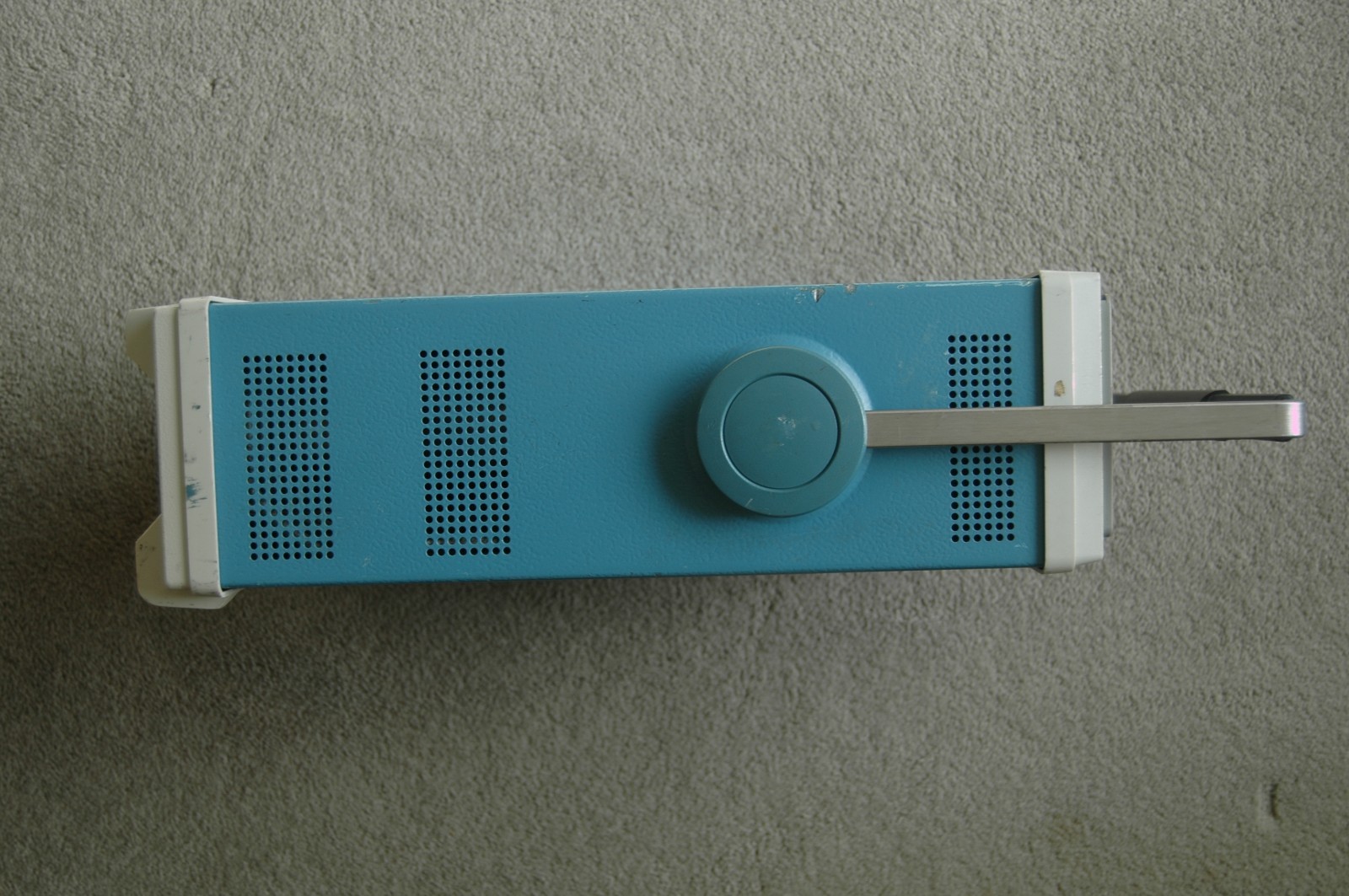 Tektronix 2235 AN/USM488 100MHz Oscilloscope, Two Probes, Power Cord Refurbished