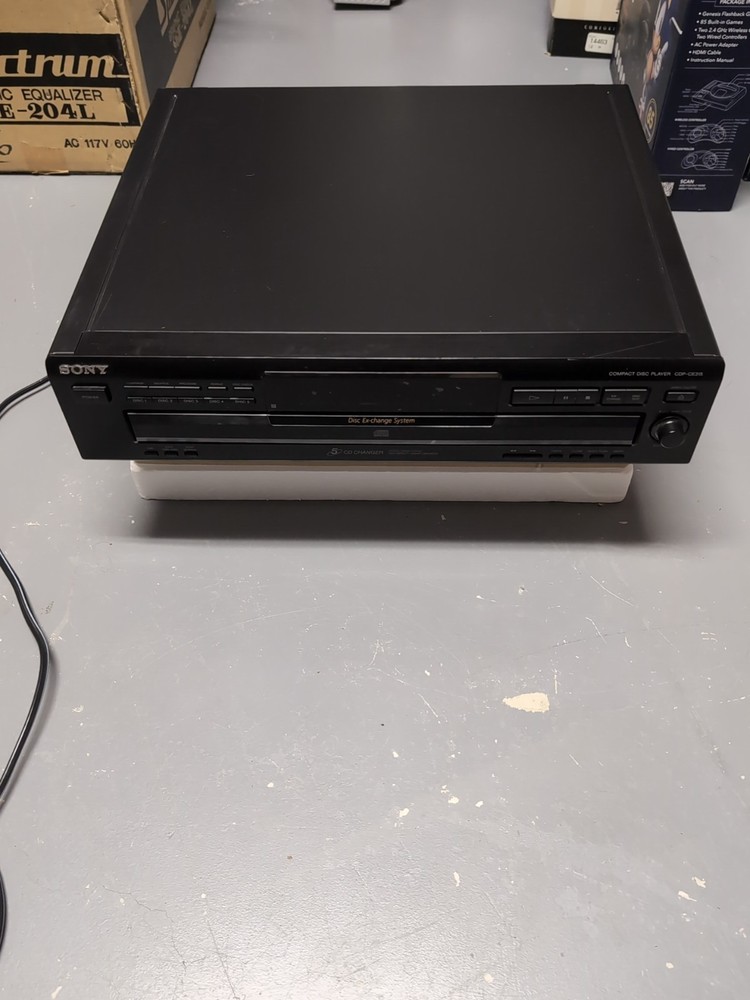 Sony CDP-CE315 Carousel Compact Disc CD Player 5-Disc Changer - Not Working