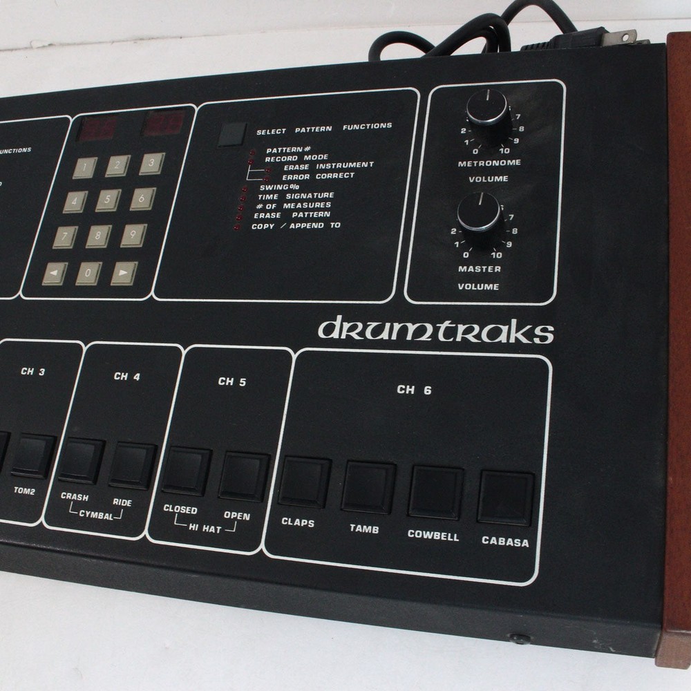 SEQUENTIAL CIRCUITS INC DRUMTRAKS 400 [1513]