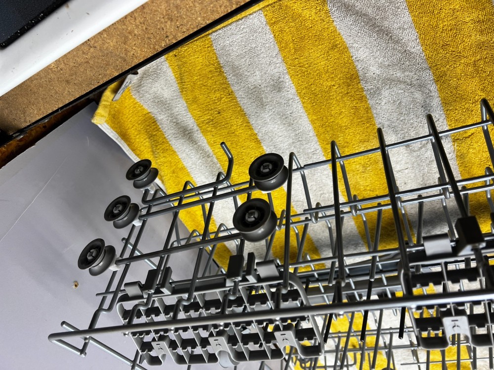 20004465 BOSCH DISHWASHER UPPER RACK ASSEMBLY free shipping