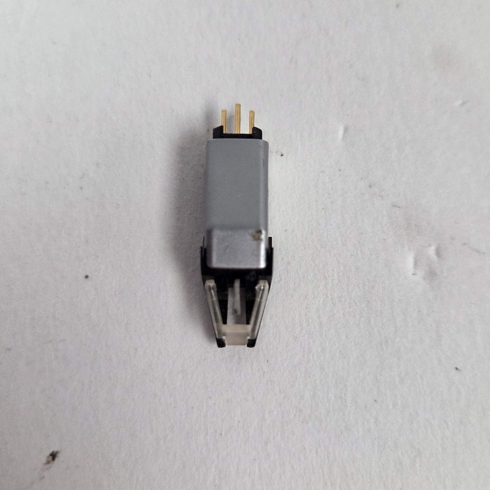 Bang & Olufsen Beogram MMC5 Cartridge W/ OEM Stylus – (USED)