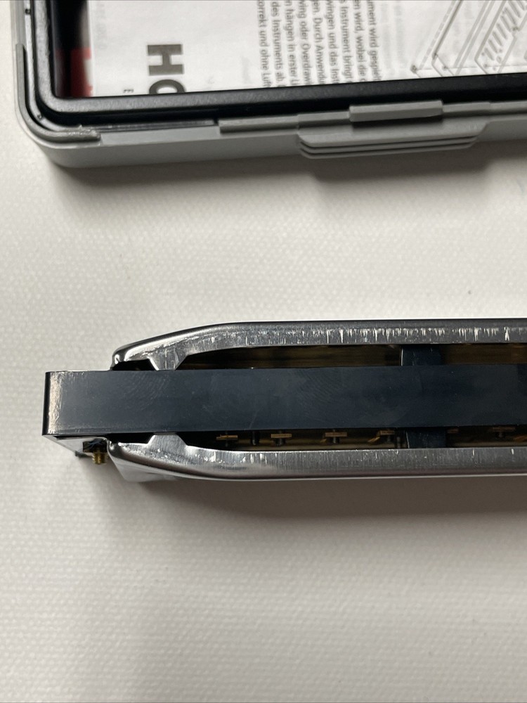 Hohner Special 20 Harmonica With Case L1