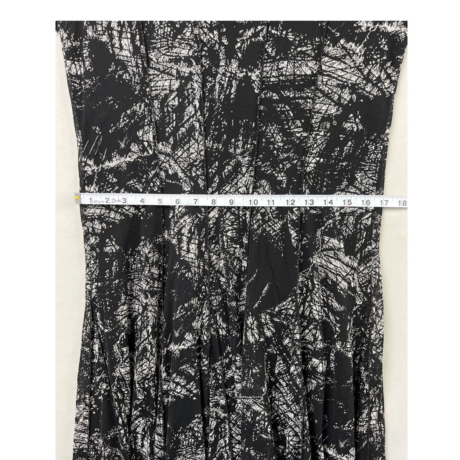 Coldwater Creek Dress Women 16 Black White Abstract Mesh Cap Sleeve Fit Flare
