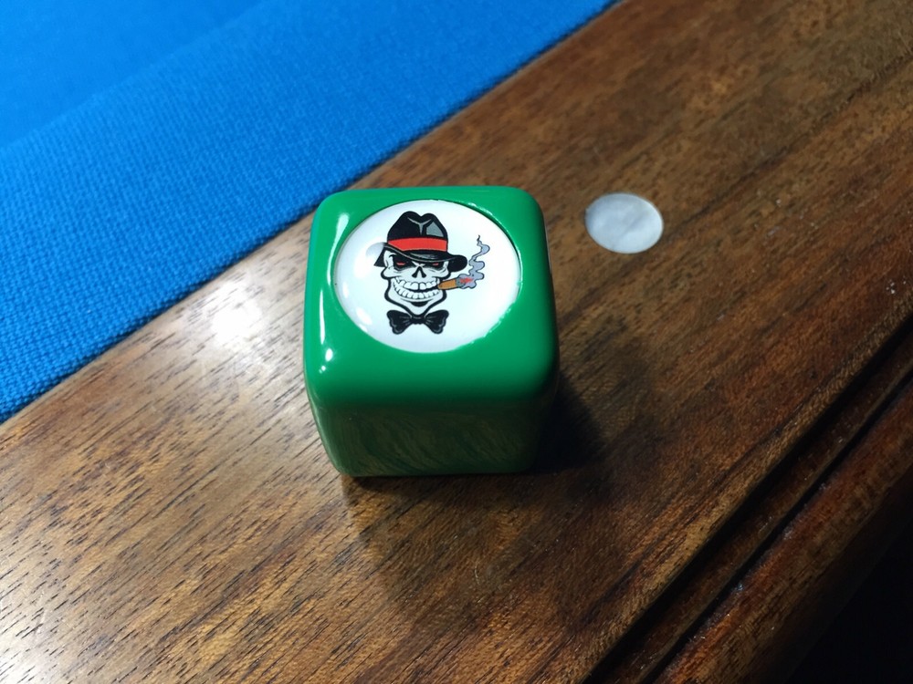 Skull Billiard Pool Cue Tip Chalk Holder Table Chalker