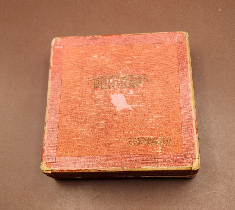 Vintage Bertram Chronos CINE Exposure Meter - Box, Instructions, Strap -...