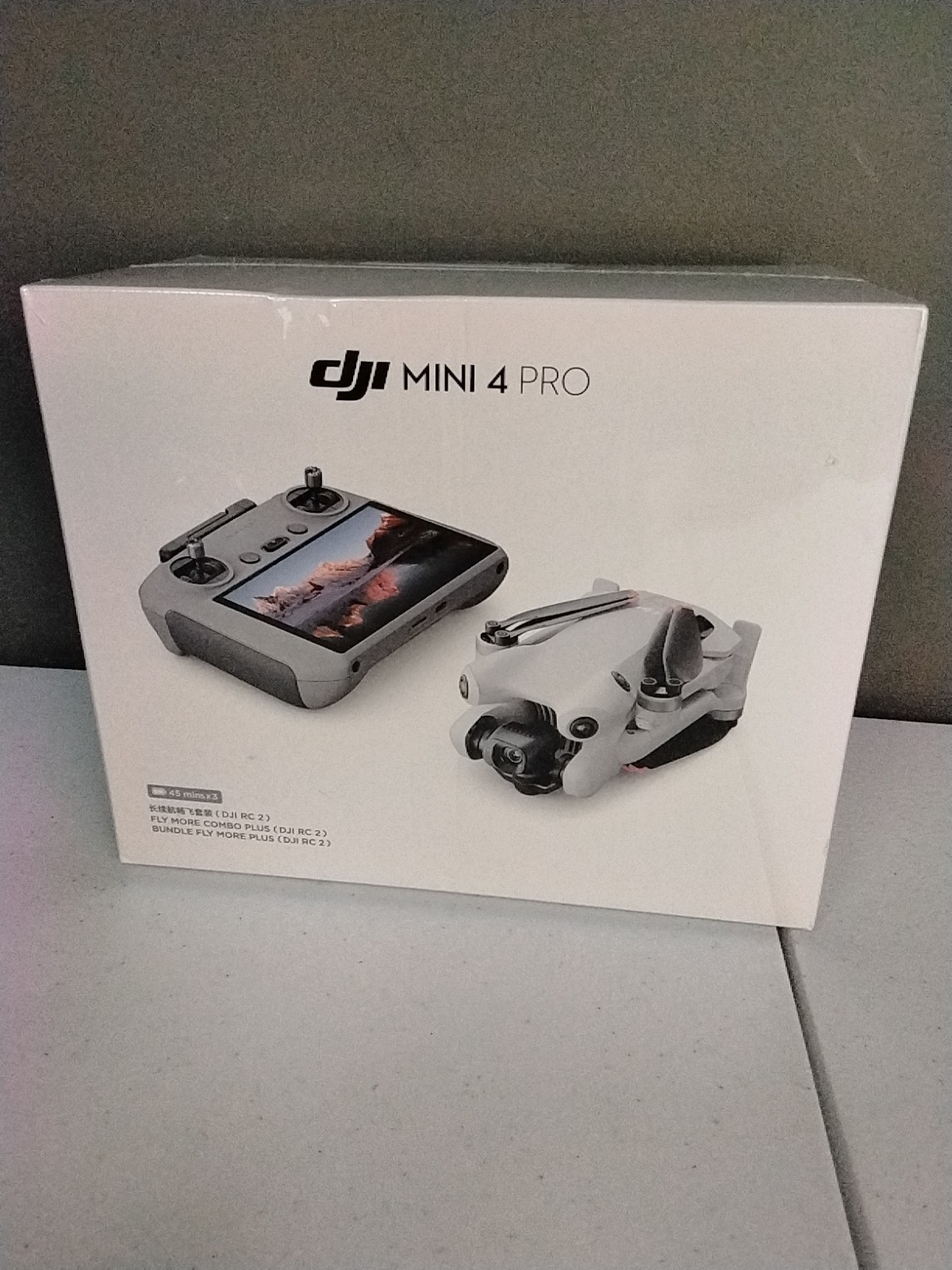 DJI Mini 4 Pro Fly More Combo Plus Camera Drone (with RC 2 Remote)New & Sealed!