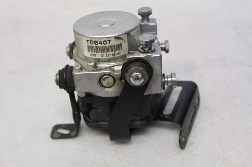 2014 Triumph Tiger Explorer XC ABS OEM ABS PUMP MODULE
