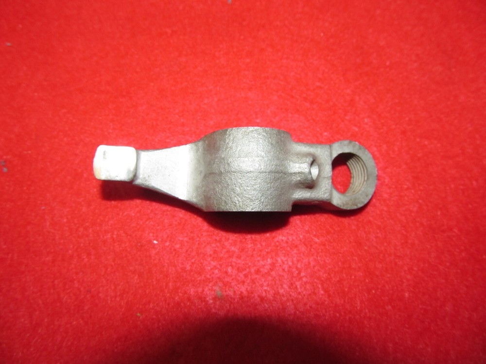 Lycoming Rocker arm 60832L missing the nut